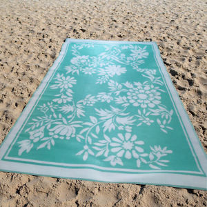 Tapis de garde design personnalisé imperméable lavable en plastique recyclé polypropylène PP intérieur extérieur patio camping 9x12 - Product Image 5