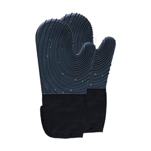 Maniques de four en silicone imperméables de style nordique avec tapis de cuisson et pinceaux à pâtisserie pour la cuisson à haute température en cuisine - Product Image 1
