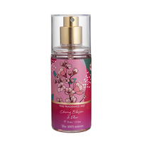 Vente en Gros Usine 96 Kits MOQ Coffret Parfum Cadeaux Femme Brume Corporelle Crème Mains et Gommage Corporel