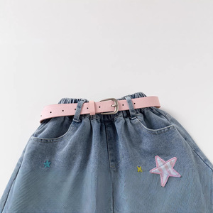 Shorts in <span class=keywords><strong>Jeans</strong></span> da Ragazza, Carini e alla Moda per l'Estate, con Stampa a Stelle, Gamba Dritta, in Denim - Product Image 5