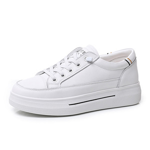 Baskets blanches en cuir véritable pour femme, nouvelle collection 2026, respirantes, avec bande élastique, toutes saisons, légères, à semelle plate et confortables - Product Image 5