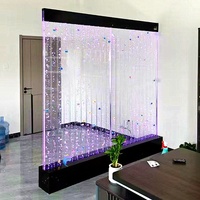 Panneau mural à bulles d'eau en acrylique moderne et mobile pour intérieur avec lumières LED à changement de couleur, monté au mur et taille personnalisable