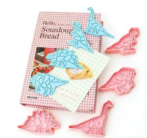 Emporte-pièces 3D en forme de Tyrannosaurus <span class=keywords><strong>Rex</strong></span> et Triceratops, moules à pâte à modeler DIY - Product Image 2