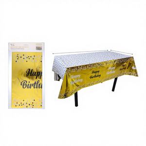 Mantel Dorado Peiyong para Cumpleaños, Modelo 60542, 137x183cm, Vajilla y Decoración para Fiestas, Venta al Por Mayor - Product Image 1