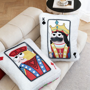 Almohada de Felpa con Diseño de Cartas de Póker Diamante Personalizada OEM/ODM - Cojín de Póker de Dibujos Animados Personalizado para Decoración del Hogar y Amantes de los Juegos - Product Image 2