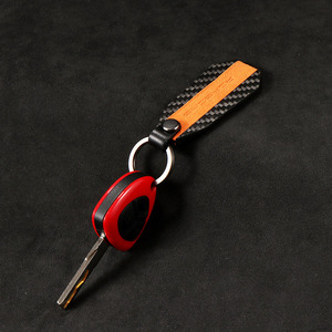 Fibre de carbone en gros avec Alcantara Suede porte-clés de voiture porte-clés porte-clés avec boîte-cadeau ensemble d'emballage - Product Image 4