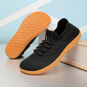 Chaussures de sport d'extérieur pour hommes à bout large, respirantes en maille, décontractées pour la marche, chaussures de travail, grandes tailles - Product Image 3