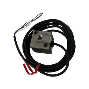 Brand New KEYENCE AP-31P Digital Pressure Sensor Body Negative Pressure Type with Dual Color Display - Product Image 3
