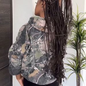 <span class=keywords><strong>Sudadera</strong></span> con Capucha Holgada Informal con Estampado de Letras Grandes y Logotipo de Moda al por Mayor - Product Image 4