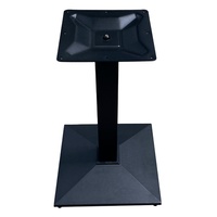 Pied de table carré incliné en fonte, support de table en métal à colonne unique avec pieds réglables pour table de restaurant