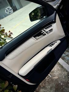 Accessoire de décoration intérieure de luxe de bonne qualité Housse de siège de voiture universelle en cuir Nappa imperméable pour Benz - Product Image 6