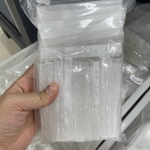 Bâtons et baguettes de sélénite naturelle, énergie de la sélénite - Product Image 1
