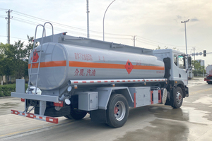 Camión Cisterna de Combustible Dongfeng 4*2 Africano de 15000L y 280HP, Camión de Transporte de Líquidos Inflamables con Bomba de Combustible, en Oferta - Product Image 4