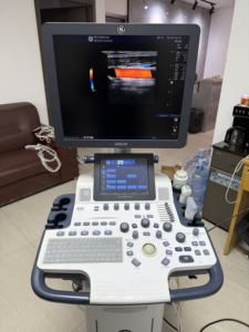 <b>For</b> <b>sale</b> Pre-owned LOGIQ V5 <b>Ultrasound</b> <b>Machine</b> Including - Product Image 2
