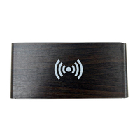Speaker OEM Warna Kayu BT 5.3-15W Pengisi Daya Nirkabel 1200mAh Power Bank DC Jam Alarm TWS 3W Bass Full-Range untuk Dekorasi Rumah