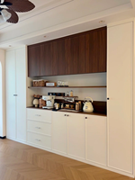 Wohnzimmer Maßgefertigter Holzmaserung-Sperrholz Esszimmerschrank |   Moderne Design-Lösung für Lebensmittelaufbewahrung und -präsentation der Marke HNSJ