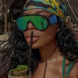 Gafas de Sol de Espejo Plateadas con Lente de Una Pieza, Estilo Vintage, con Logotipo Personalizado, Protección UV400, Tamaño Grande, para Hombre y Mujer - Product Image 4