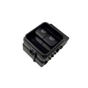 สวิตช์ควบคุมกระจกไฟฟ้า Mercedes Sprinter 18-22 รุ่น 9079058902 ชุดควบคุมไฟฟ้าสำหรับรถบรรทุก - Product Image 1