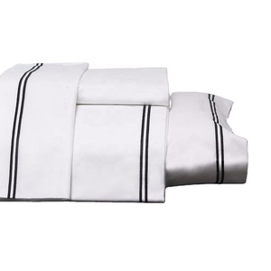 <span class=keywords><strong>Linge</strong></span> <span class=keywords><strong>de</strong></span> <span class=keywords><strong>lit</strong></span> d'hôtel <span class=keywords><strong>jetable</strong></span> 100% coton, 400TC, ensemble <span class=keywords><strong>de</strong></span> draps brodés, ensemble <span class=keywords><strong>de</strong></span> literie brodée blanche - Product Image 1