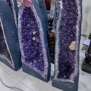 Vente en gros : Grande grotte d'améthyste naturelle, dôme décoratif pour hôtel, géode d'améthyste en forme de cathédrale pour bureau, magasin, géomancie - Product Image 1