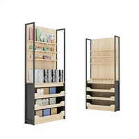Vitrine d'échantillons verticale en placage métallique et bois pour l'exposition en magasin