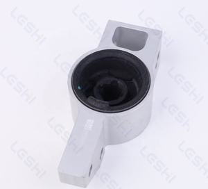 LESHI Auto Part Douille Oe 1K0199232 1K0199232G 1K0199232J Douille de bras de commande pour VW Sagitar <span class=keywords><strong>Caddy</strong></span> GOLF5 6 GTI Skoda Octavia - Product Image 4