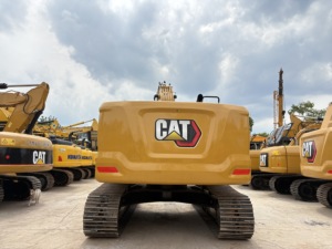 Excavadora Hidráulica de Orugas 323GX 323, Modelo 2024, 23 Toneladas, Capacidad de Cucharón de 1.0m, Motor Caterpillar de 123 kW, Bomba de Orugas Amarilla - Product Image 6