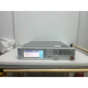 Générateur de signaux Keysight N5183B 40 GHz d'occasion - Product Image 1