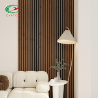Panneaux acoustiques CYATCO 600*2400mm en MDF 100% fibre de polyester ignifuge et écologique, design à lattes en placage naturel pour les halls