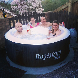 Venta caliente de la mejor manera de poner <span class=keywords><strong>Z</strong></span> <span class=keywords><strong>SPA</strong></span> AIRJET inflable masaje LED bañera caliente modelo 2-6 personas - Product Image 4