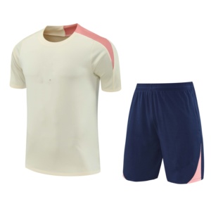 Ensemble de maillots de sport pour hommes 2025 – Nouvelle collection tendance de haute qualité pour joueurs de football avec impression du logo du <span class=keywords><strong>club</strong></span> pour l'entraînement - Product Image 1