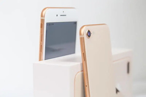 ใช้ต้นฉบับชุดเต็มปิดผนึก Aa สต็อกปลดล็อกโทรศัพท์สมาร์ทเดิมสําหรับ <span class=keywords><strong>8</strong></span> 8Plus 64 GB 256 GB โทรศัพท์มือถือ - Product Image 5