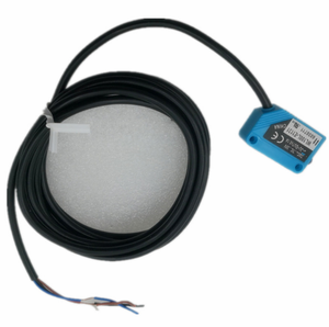 Hot Laser Sensor for Natural Surfaces | SICK DT50-2B215552 with 30m Range | for Bulk Material Level & Object Detection - Product Image 2