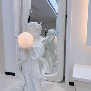 Escultura de Resina Estilo Europeo, Diseño de Ángel <span class=keywords><strong>Alice</strong></span>, Hecha a Mano, para Sala de Estar, Entrada, Almacenamiento de Llaves, Vinoteca, Mueble para TV, Salón, Grande - Product Image 2
