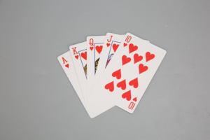 批发蓝芯纸观音牌扑克牌，适合室内团体游戏和聚会或咖啡馆的休闲时刻 - Product Image 5