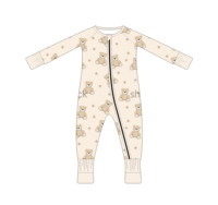 Combinaison bébé JAYE en bambou, adorable imprimé ours et étoiles, fermeture éclair, avec pieds, unisexe.