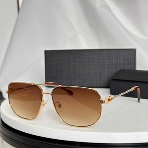Lunettes de soleil de luxe pour hommes, haute qualité, monture chromée, lunettes de créateur, mode masculine, protection UV400 pour l'extérieur. - Product Image 1