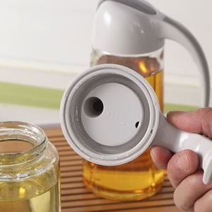 Eco-Friendly 630ml Glass Bottle Oliver Oil and Vinegar Dispenser <b>Kitchen</b> Food <b>Storage</b> & Container - Product Image 4