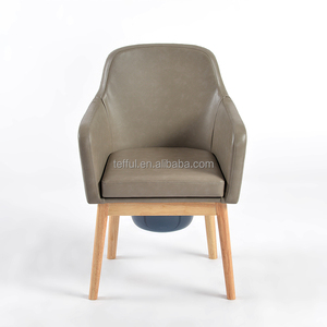 Chaise de toilette médicale pour personnes âgées avec seau amovible - Product Image 4