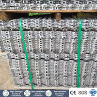 Ancrage en treillis hexagonal perforé en fil d'acier inoxydable pour revêtement réfractaire avec service de découpe pour séparateur cyclonique FCC