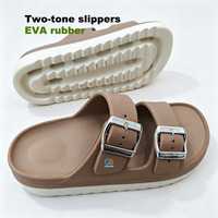 Sandales décontractées en EVA bicolores avec boucle métallique réglable et double bride, antidérapantes, pour la plage et la maison (vente en gros)