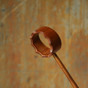 Creative bamboo <b>back</b> <b>scratcher</b> with sunflower design, perfect for scratching <b>backs</b> without needing assistance, and a <b>back</b> - Product Image 3