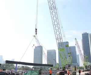 แบรนด์ที่มีชื่อเสียงตีนตะขาบเครน<span class=keywords><strong>400</strong></span>ตัน Jib เครน ZCC5200S ในสต็อก - Product Image 2