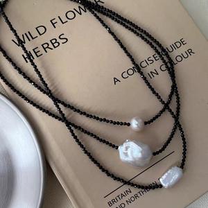 Collier polyvalent bohème en perles d'eau douce naturelles, grande perle Roc noire, chaîne de clavicule en cristal pointu, style décontracté et original pour femme - Product Image 1