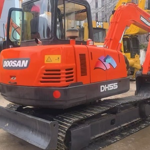 รถขุดตีนตะขาบ Doosan DH55 รุ่นปี 2020 ขนาด 5 ตัน สีแดง อุปกรณ์ก่อสร้างสำหรับงานหนัก - Product Image 3
