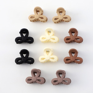 Pinzas de Pelo con Forma de Flor, Pinza de Plástico para el Cabello para Niños, Uso Diario, Verano 2024, Origen Yiwu - Product Image 2