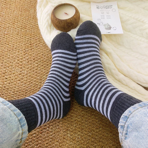 Women's Mid Calf <b>Socks</b> Fleece Lined Thickened Warm Striped Lounge <b>Socks</b> For Autumn <b>Winter</b> Home Wear - Product Image 2
