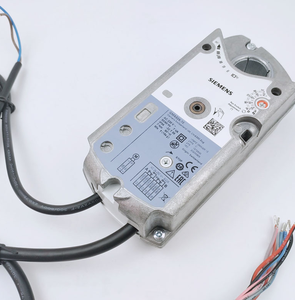 GMA136.1E - Actionneur de registre d'air rotatif CA 230 V 2 positions 7 Nm Retour par ressort 90/15 s Interrupteurs auxiliaires - Product Image 6