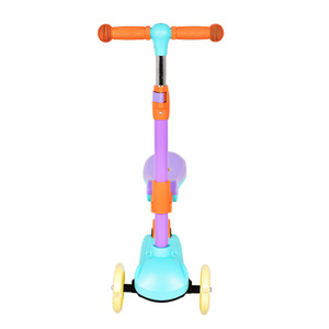 สกู๊ตเตอร์เด็กพร้อมที่นั่งปรับระดับความสูงได้ สำหรับเด็กอายุ 3-6 ปี ของเล่นเด็กแบบขี่ได้ รถสามล้อ ของขวัญ สกู๊ตเตอร์ - Product Image 3