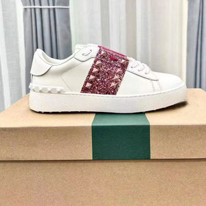 Кроссовки женские мужские с заклепками - Product Image 6